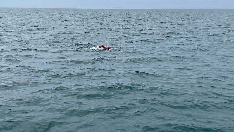 Dall’Irlanda alla Scozia a nuoto: North Channel conquistato per Luca Pozzi